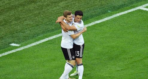 بالفيديو.. "التجربة تنجح".. ألمانيا تسقط تشيلي وتتوج بطلة لكأس القارات للمرة الأولى 